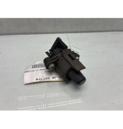 Bouton de coffre PEUGEOT 107