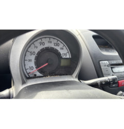 Bouton de coffre PEUGEOT 107
