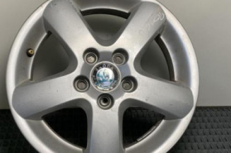 Jante SKODA ROOMSTER Photo n°1