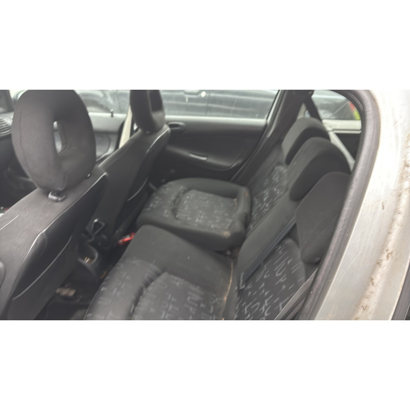 Malle/Hayon arriere PEUGEOT 206 Photo n°17