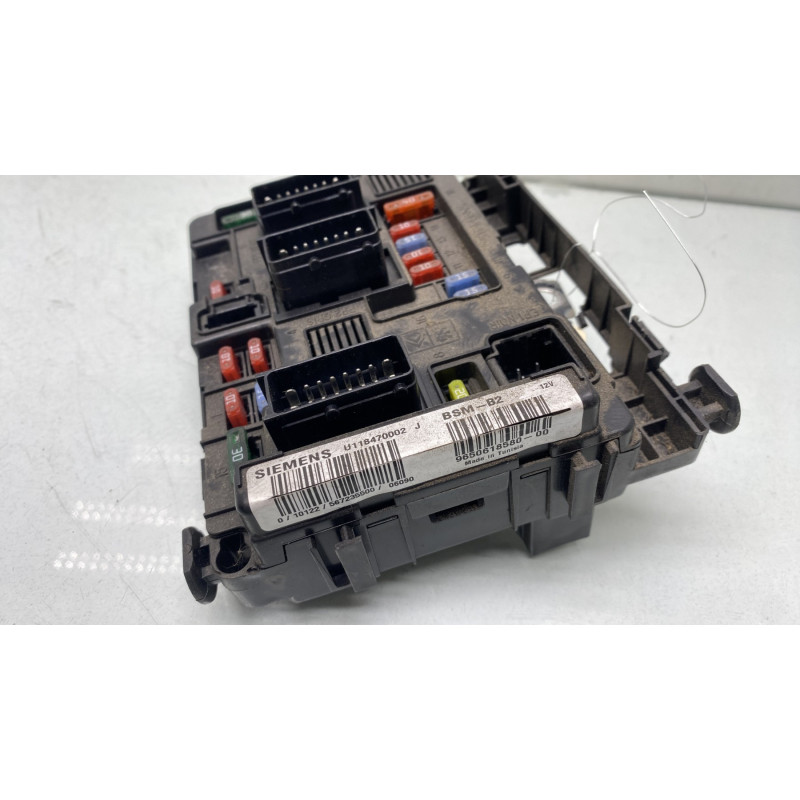 Boitier servitude moteur (BSM) PEUGEOT 206 Photo n°2