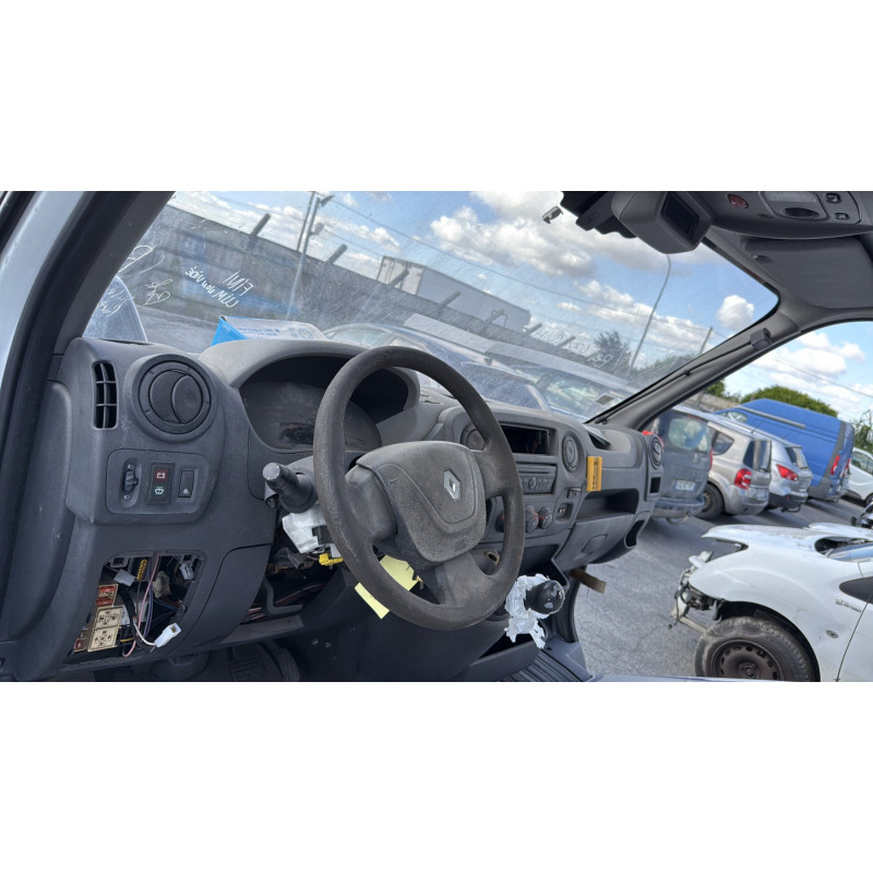Crosse arriere gauche RENAULT MASTER 3 Photo n°14