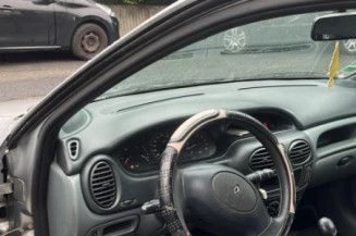 Serrure avant droit RENAULT MEGANE 1