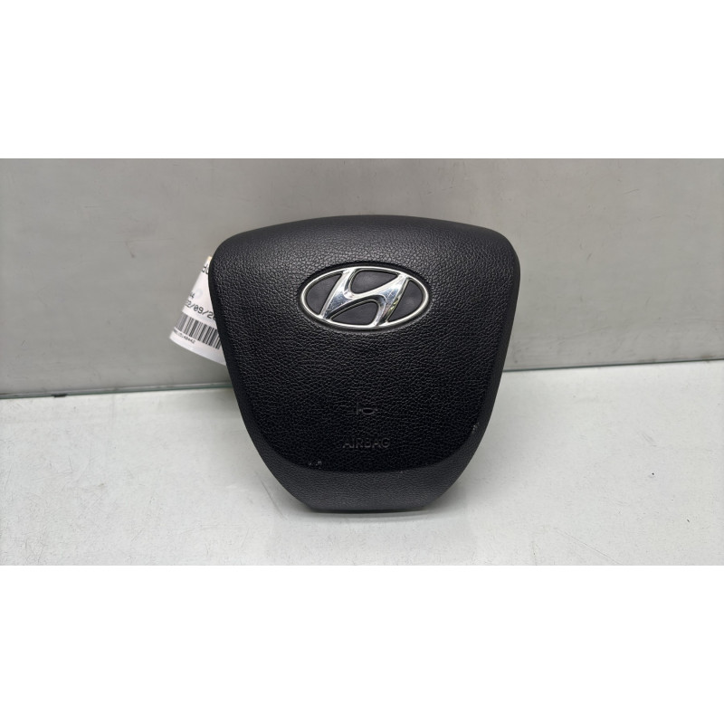 Air bag conducteur HYUNDAI I 20 1 Photo n°1