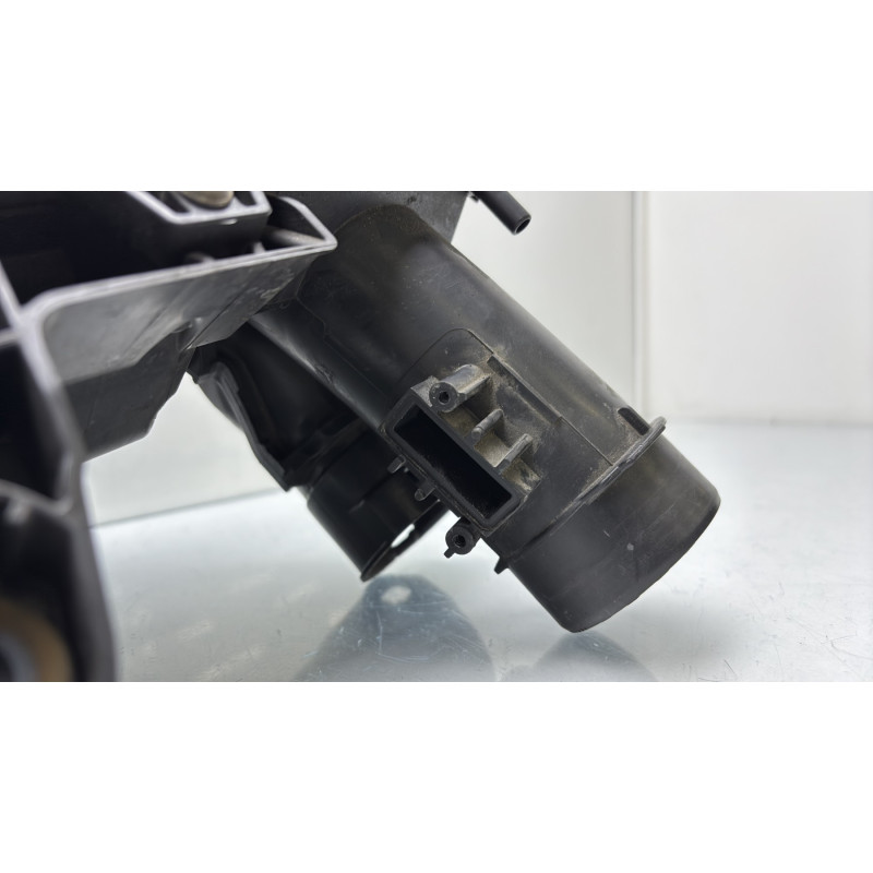 Boitier filtre a air PEUGEOT 208 1 Photo n°2