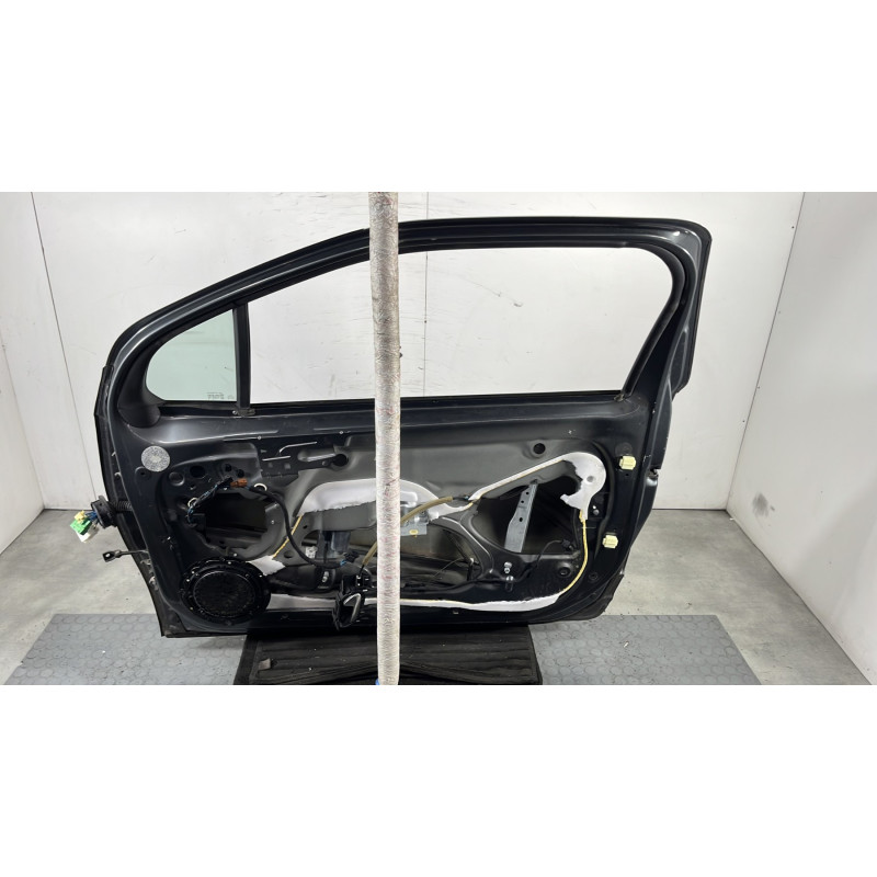 Porte avant droit CITROEN DS3 Photo n°7