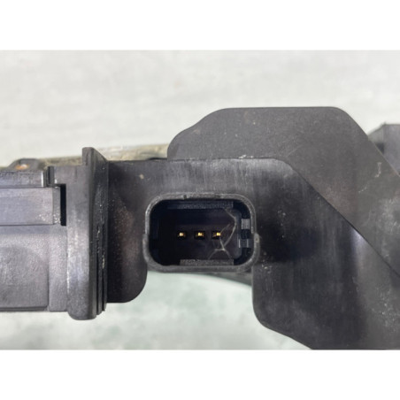 Poignee porte arriere gauche RENAULT MEGANE 3