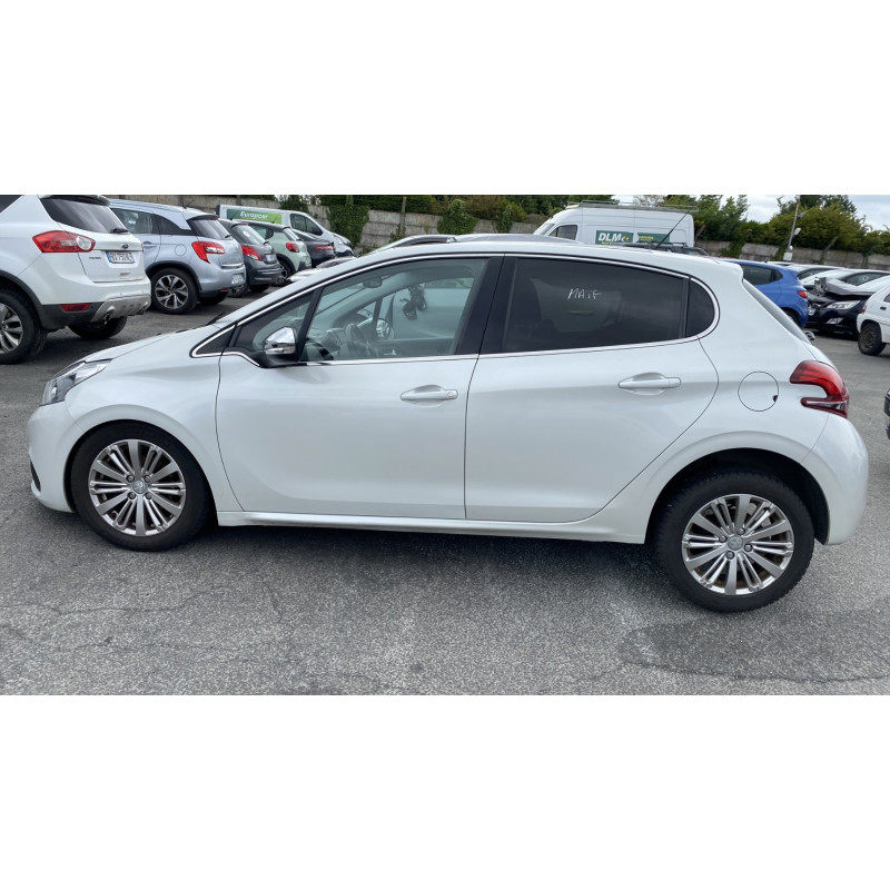 Custode avant gauche (porte) PEUGEOT 208 1 Photo n°20