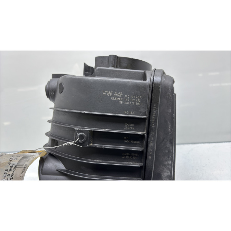 Boitier filtre a air VOLKSWAGEN CADDY 3 Photo n°4