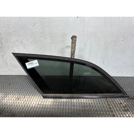 Custode arriere gauche MERCEDES CLASSE E 212
