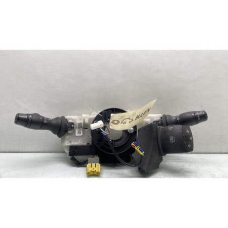 Com (Bloc Contacteur Tournant+Commodo Essuie Glace+Commodo Phare) RENAULT MASTER 3