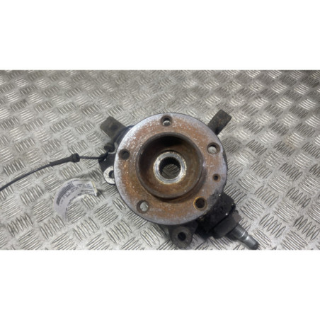 Pivot de moyeu avant gauche RENAULT MASTER 3