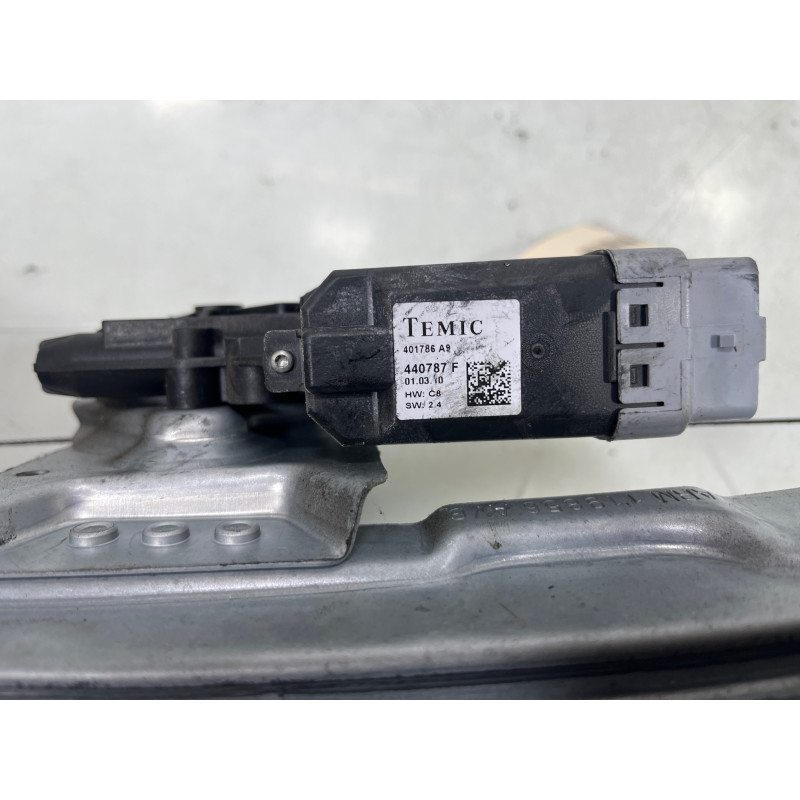 Leve vitre electrique avant gauche PEUGEOT 207 Photo n°5
