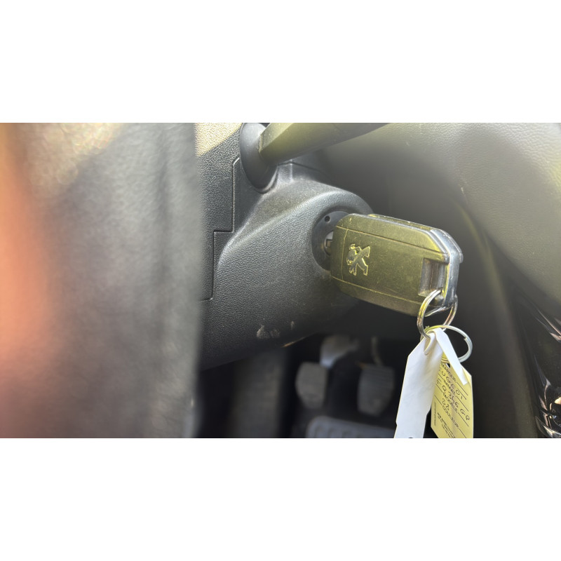 Bloc ABS (freins anti-blocage) PEUGEOT 208 1 Photo n°18