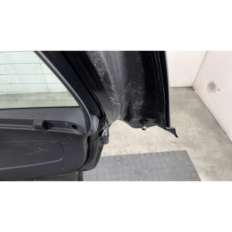 Malle/Hayon arriere RENAULT CLIO 3 Photo n°3