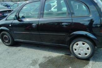 Anti brouillard arriere droit OPEL MERIVA A