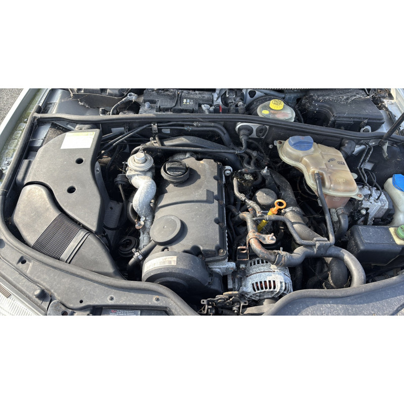 Feu arriere principal droit (feux) VOLKSWAGEN PASSAT 4 Photo n°17