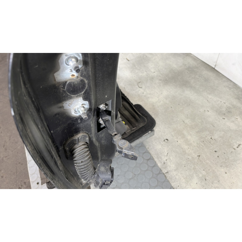 Porte avant droit RENAULT CLIO 4 Photo n°4