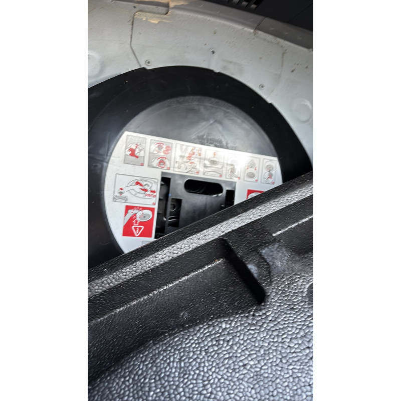 Poignee porte avant droit RENAULT CLIO 4 Photo n°20