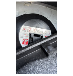 Amortisseur avant droit RENAULT CLIO 4