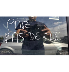 Amortisseur avant droit RENAULT CLIO 4