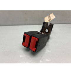 Attache ceinture arriere droit FORD FIESTA 6