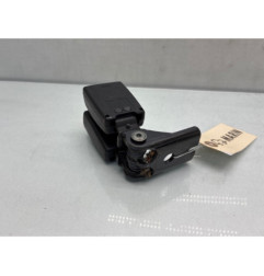 Attache ceinture arriere droit FORD FIESTA 6