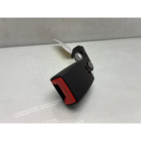 Attache ceinture arriere gauche FORD FIESTA 6 Photo n°1