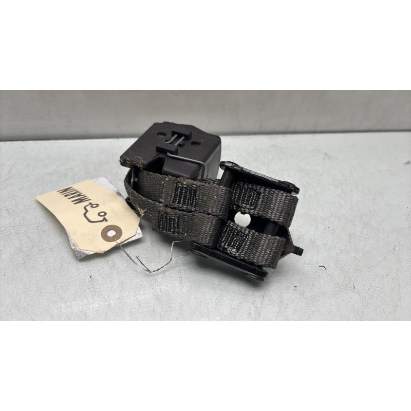 Attache ceinture arriere droit RENAULT CLIO 2 Photo n°4