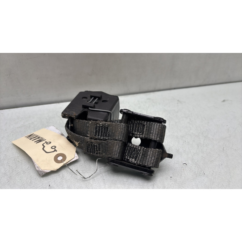 Attache ceinture arriere droit RENAULT CLIO 2 Photo n°5