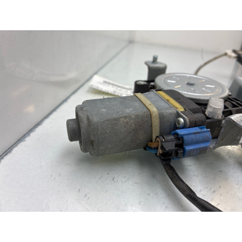 Leve vitre electrique arriere gauche CHEVROLET CAPTIVA Photo n°4