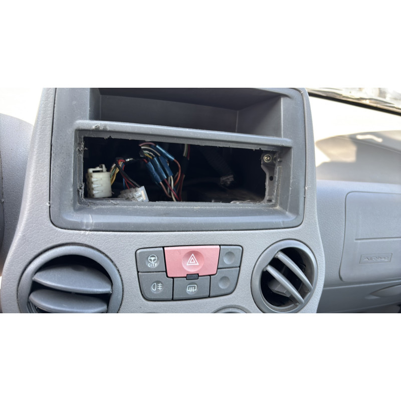 Leve vitre electrique avant gauche FIAT PANDA 2 Photo n°18