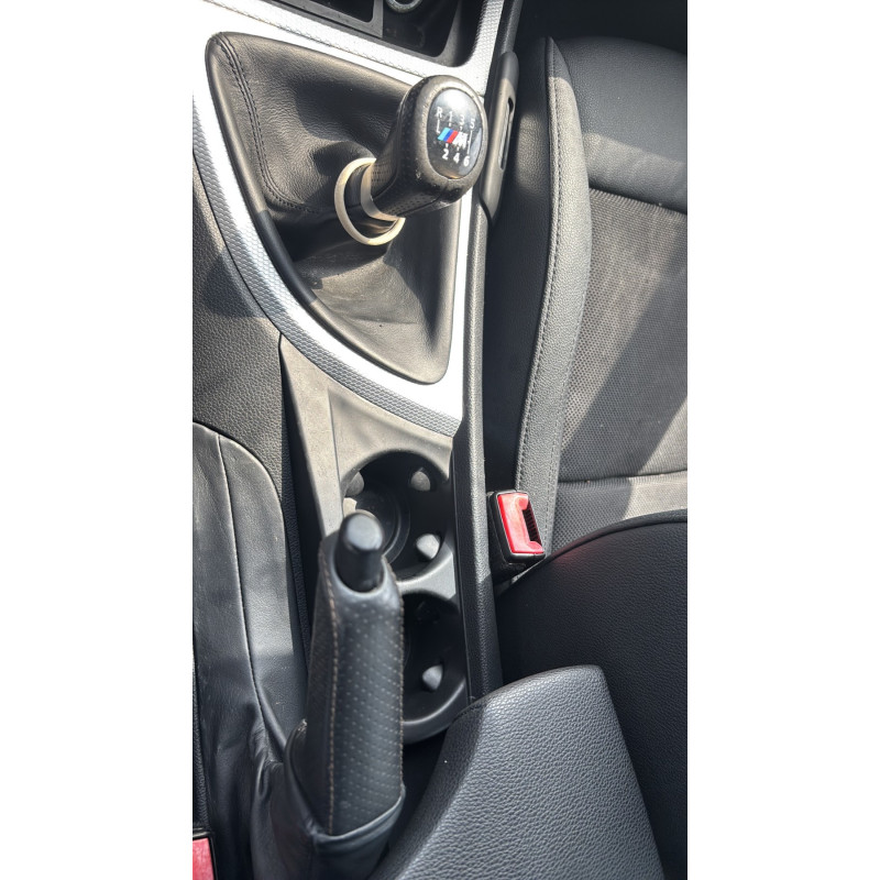 Custode arriere gauche (porte) BMW SERIE 1 E87 Photo n°20