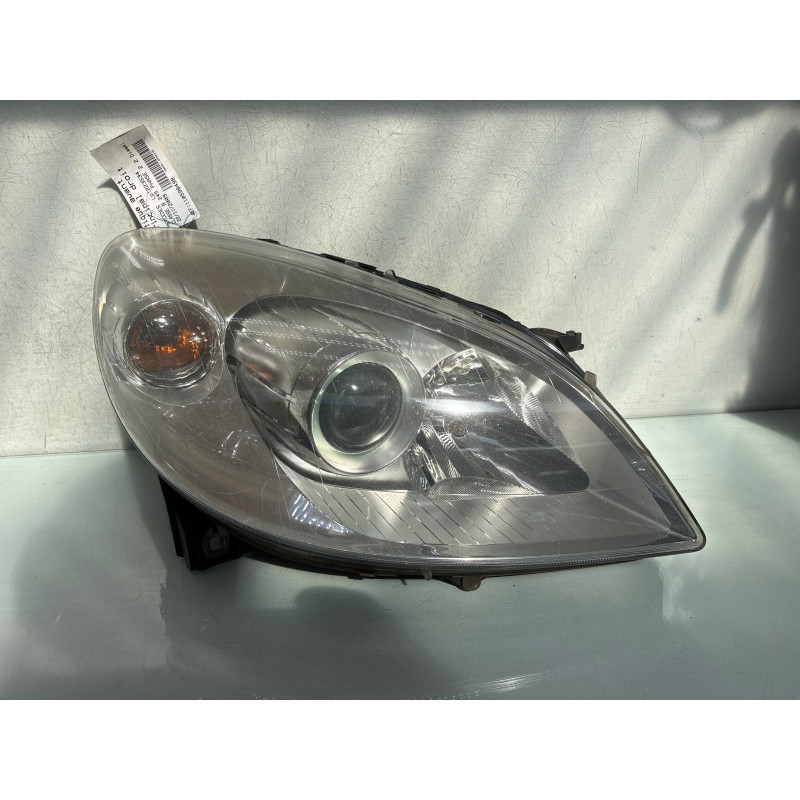Optique avant principal droit (feux)(phare) MERCEDES CLASSE B 245 Photo n°1