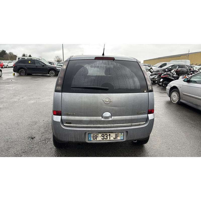 Demarreur OPEL MERIVA A Photo n°9