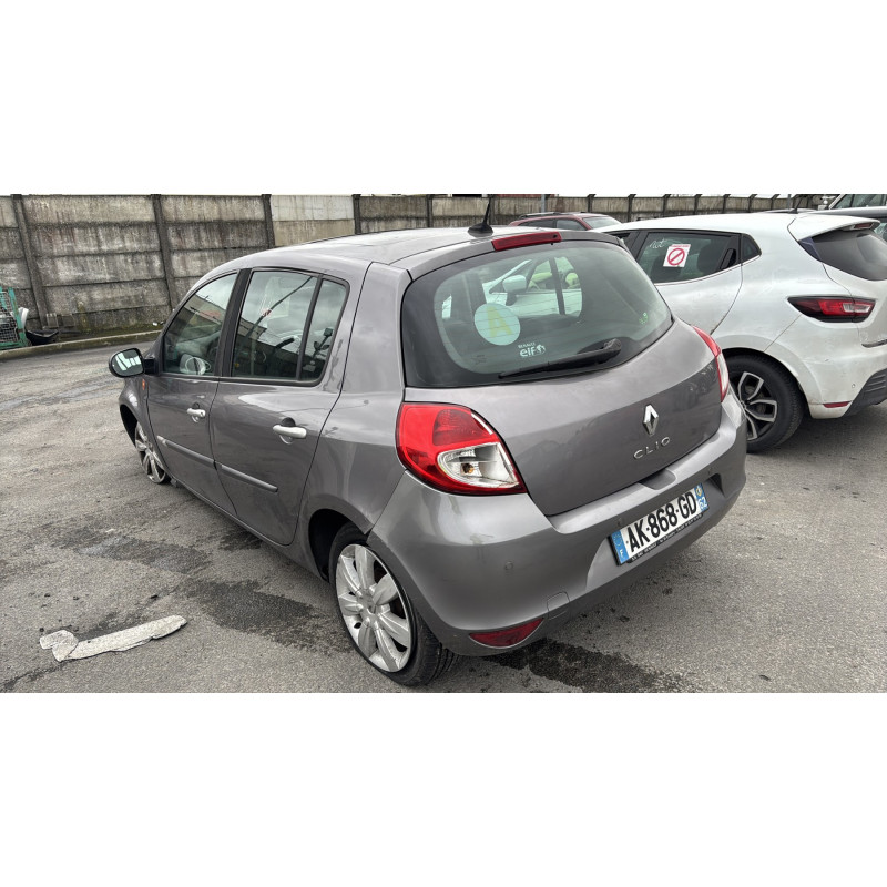 Serrure avant gauche RENAULT CLIO 3 Photo n°8
