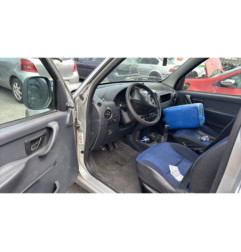 Feu arriere stop central PEUGEOT PARTNER 1