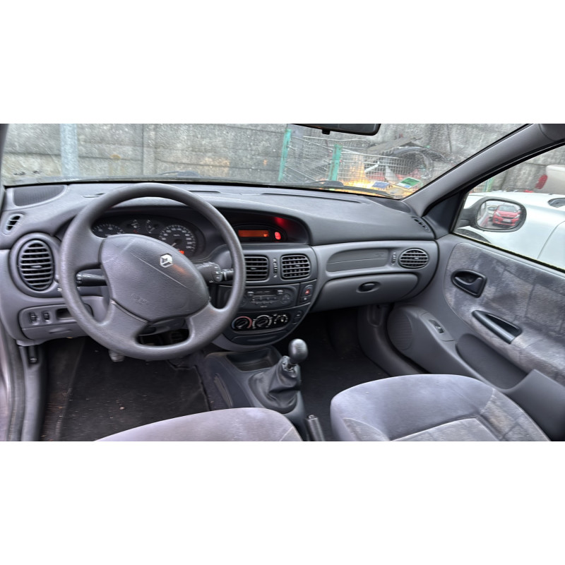 Pare soleil droit RENAULT MEGANE 1 Photo n°12