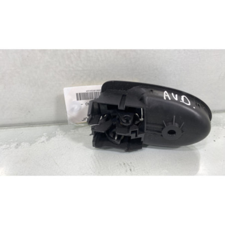 Poignee interieur avant droit TOYOTA YARIS 2