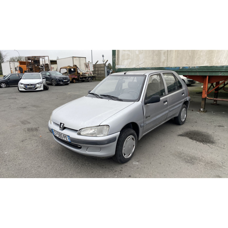 Retroviseur gauche PEUGEOT 106 Photo n°6