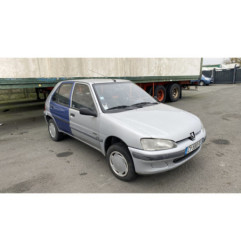 Retroviseur gauche PEUGEOT 106