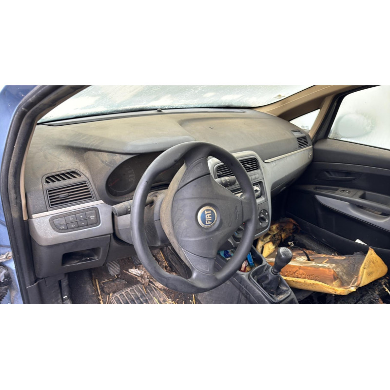 Porte avant gauche FIAT GRANDE PUNTO Photo n°9