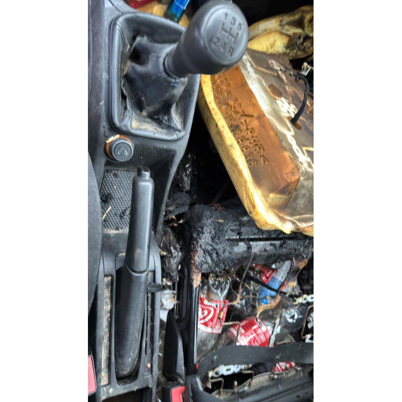 Porte avant gauche FIAT GRANDE PUNTO Photo n°10
