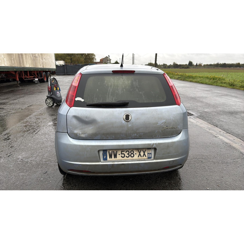 Porte avant gauche FIAT GRANDE PUNTO Photo n°12