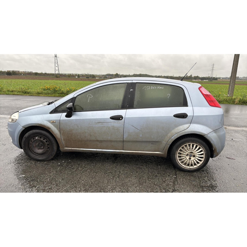 Porte avant gauche FIAT GRANDE PUNTO Photo n°13