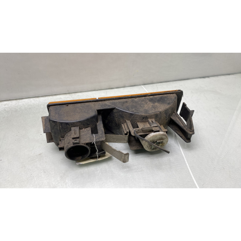 Optique avant secondaire droit (feux)(clignotant) CITROEN C25 Photo n°3
