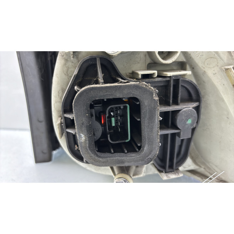 Feu arriere principal gauche (feux) VOLKSWAGEN GOLF 5 Photo n°6
