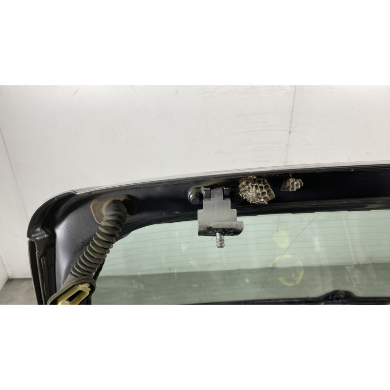 Malle/Hayon arriere VOLKSWAGEN GOLF 5 Photo n°6