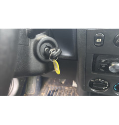 Bouton de coffre CITROEN BERLINGO 1