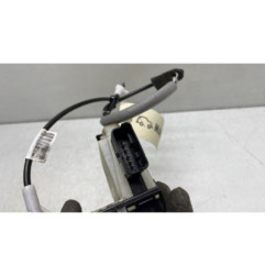 Serrure avant droit PEUGEOT 208 1